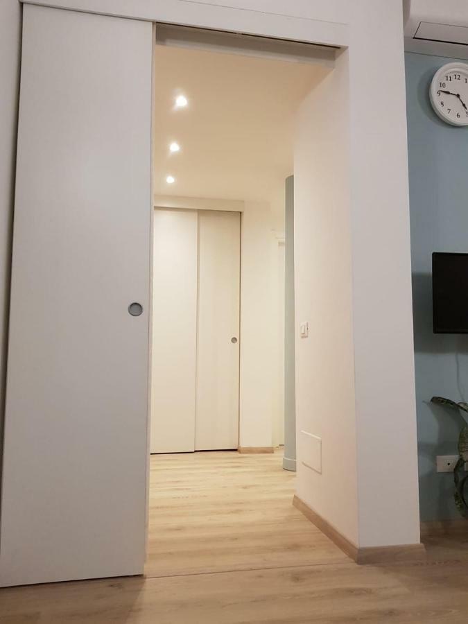 34 Via Giulio Carcano Appartement *